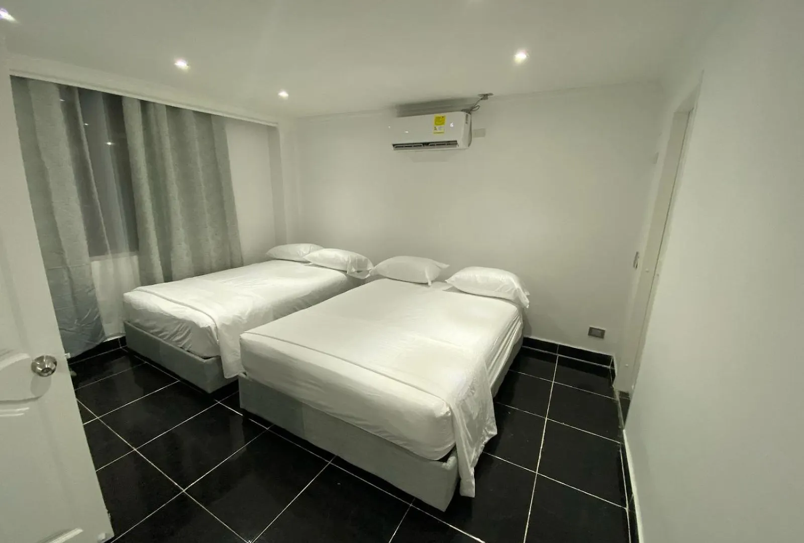 Apartamento En Bocagrande Muy Cerca Al Mar! Colombia